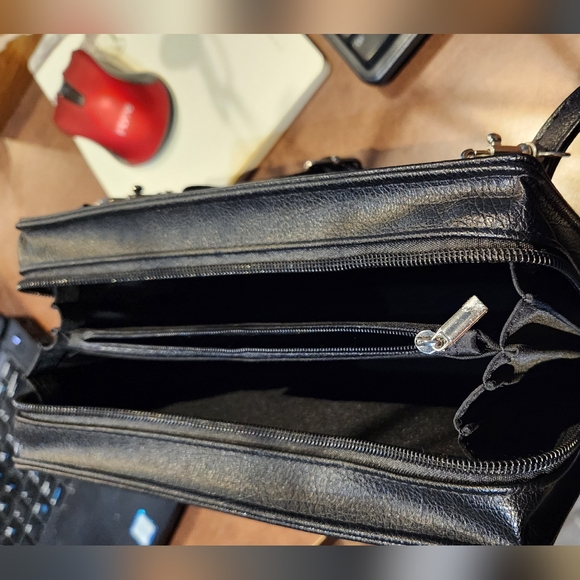 Vinyl Wizard of Oz Book Purse - Picture 7 of 7